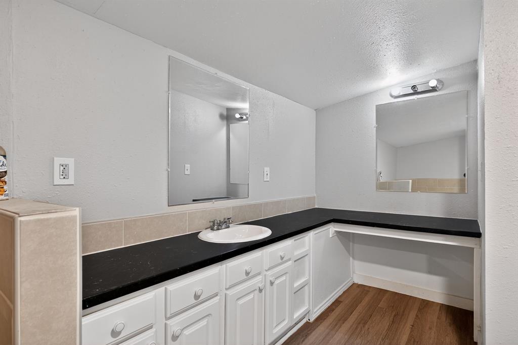 205 South Mable Street Ferris, TX 75125 - Photo 21 of 31