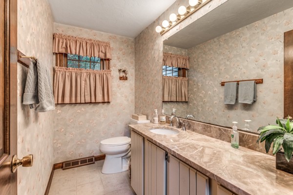 36 Virginia Ridge Road Sudbury, MA 01776 - Photo 20 of 30