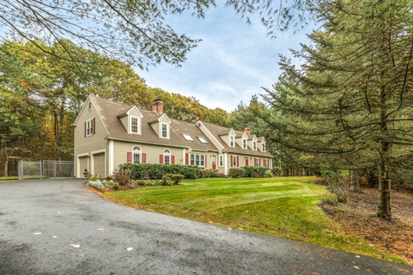 36 Virginia Ridge Road Sudbury, MA 01776 - Photo 2 of 30