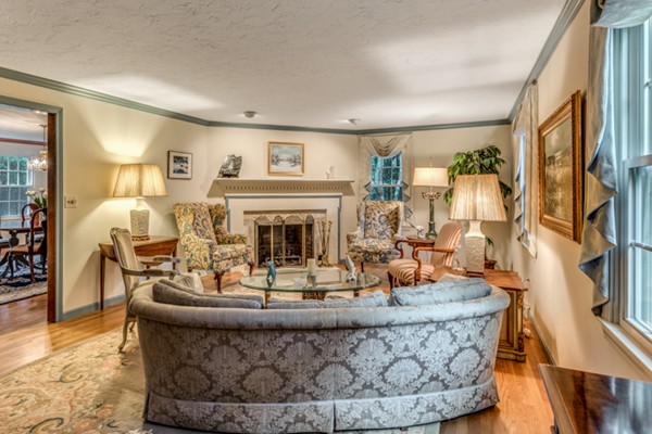 36 Virginia Ridge Road Sudbury, MA 01776 - Photo 5 of 30