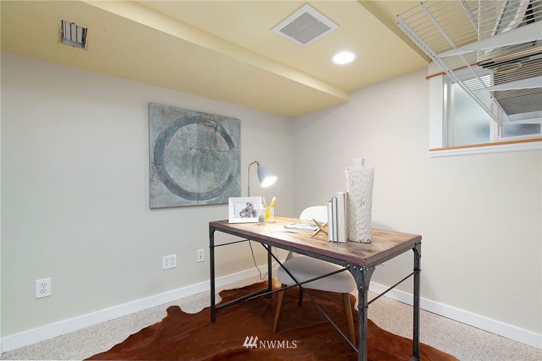 3958 1st Avenue Northwest Seattle, WA 98103 - Photo 16 of 32 Gallery Image 16