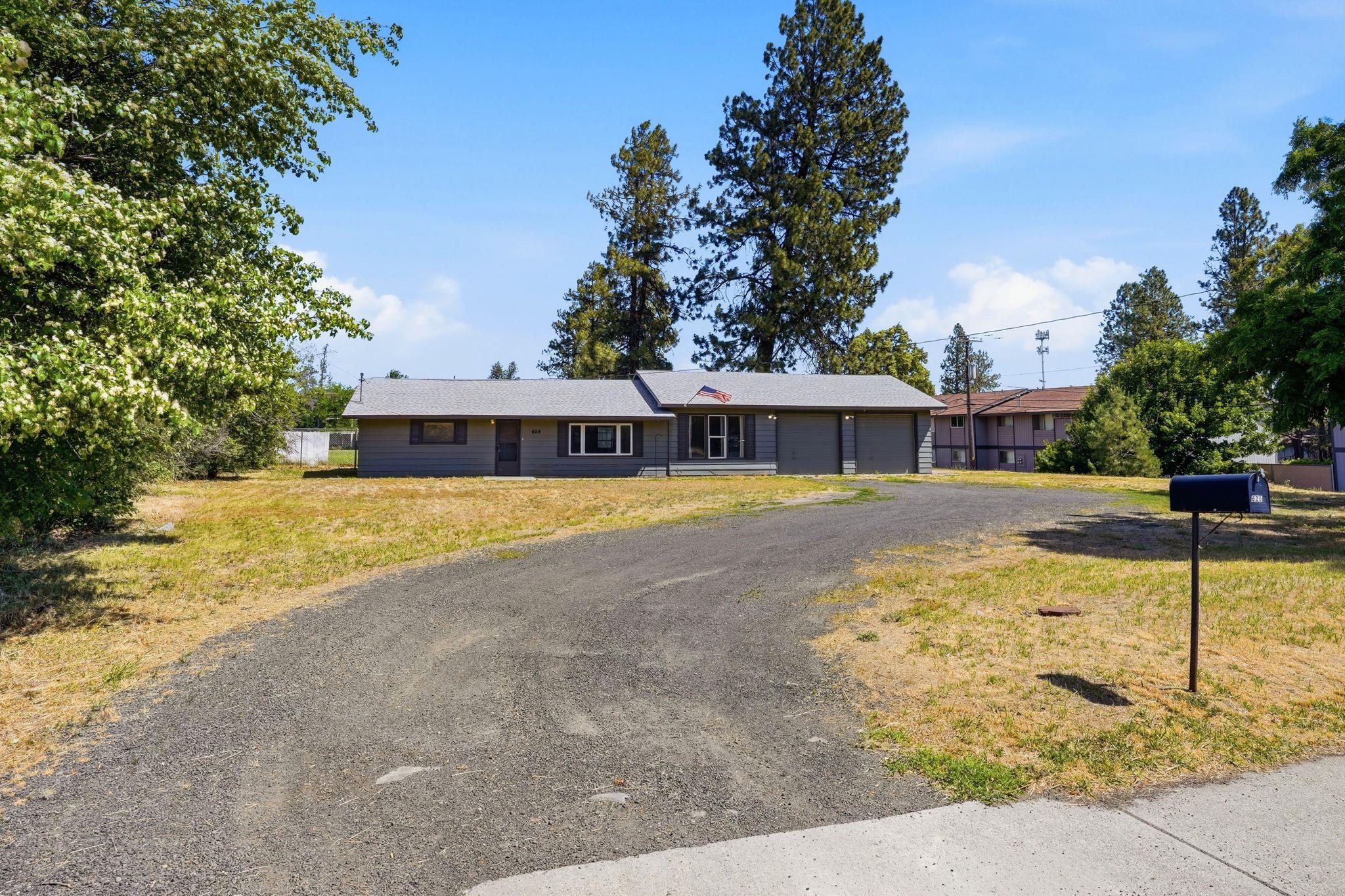 625 Clay Street Cheney, WA 99004 - Photo 2 of 24