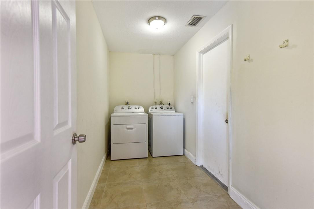 4800 Southwest 199th Avenue Southwest Ranches, FL 33332 - Photo 10 of 15 Photo 10