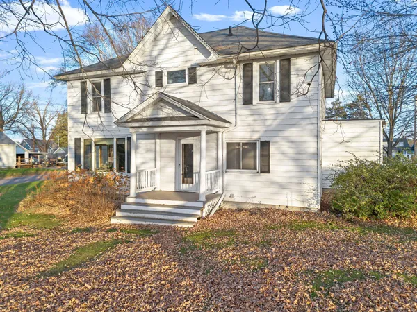 $289,000 | 1045 Grove Street, Cumberland, WI 54829