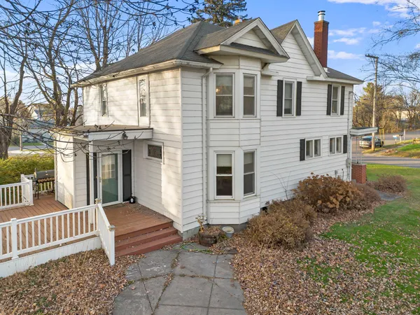 $289,000 | 1045 Grove Street, Cumberland, WI 54829