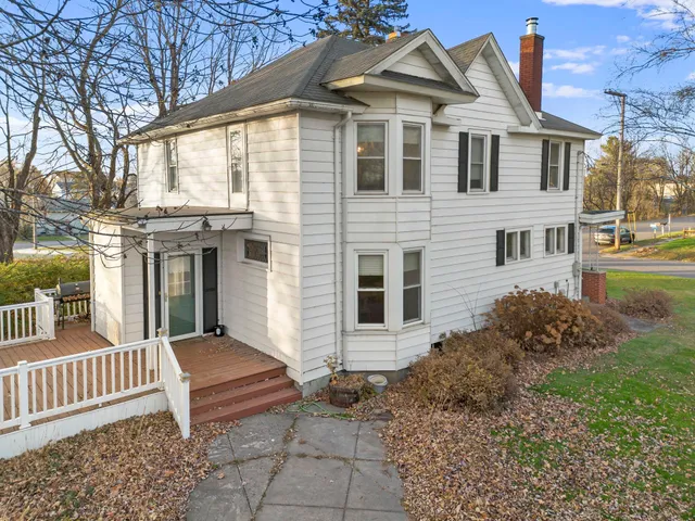 $294,000 | 1045 Grove Street, Cumberland, WI 54829