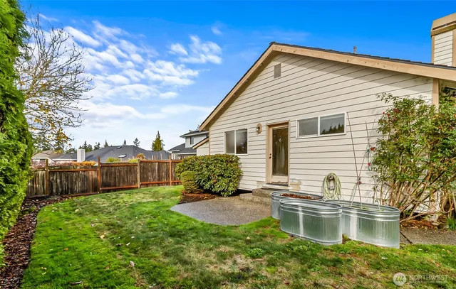 $959,950 | 13322 47th Place West, Mukilteo, WA 98275
