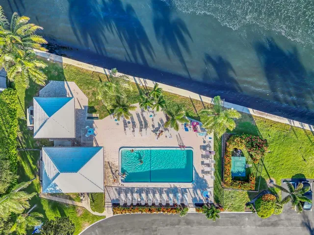 $267,000 | 6521 Bay Club Drive, Unit 1, Fort Lauderdale, FL 33308