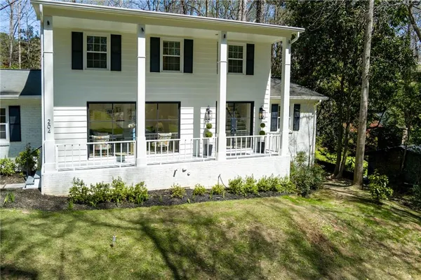 $875,000 | 204 Devonwood Drive, Sandy Springs, GA 30328