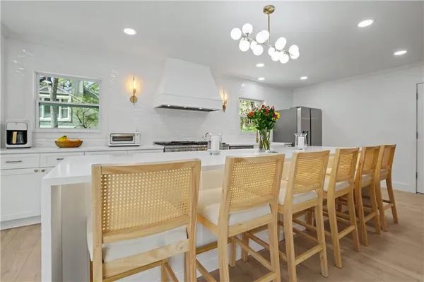 $875,000 | 204 Devonwood Drive, Sandy Springs, GA 30328