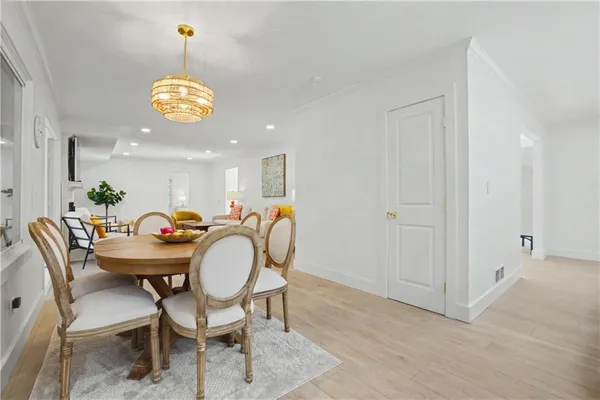 $875,000 | 204 Devonwood Drive, Sandy Springs, GA 30328