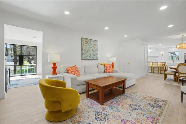$875,000 | 204 Devonwood Drive, Sandy Springs, GA 30328