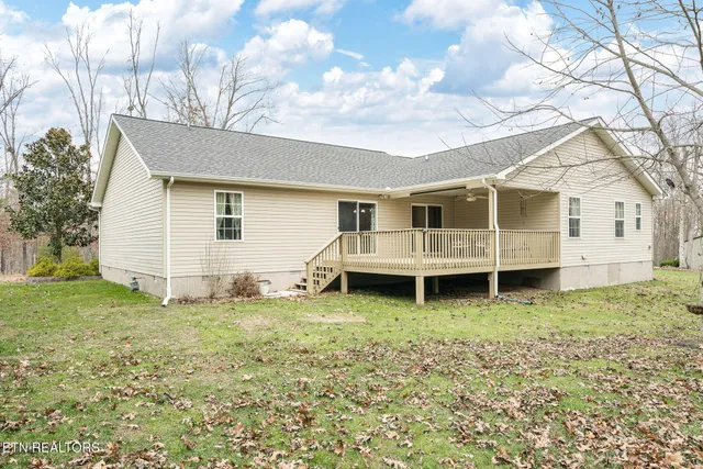 $425,000 | 91 Stonecrest Avenue, Crossville, TN 38571