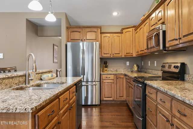 $425,000 | 91 Stonecrest Avenue, Crossville, TN 38571