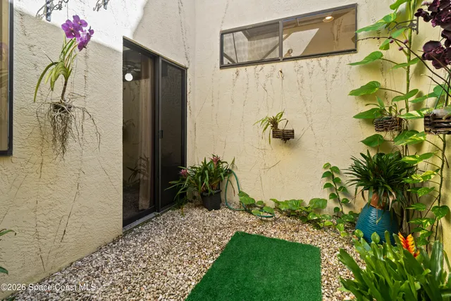 $2,400 | 2001 Parkside Place, Unit 2001, Indian Harbour Beach, FL 32937