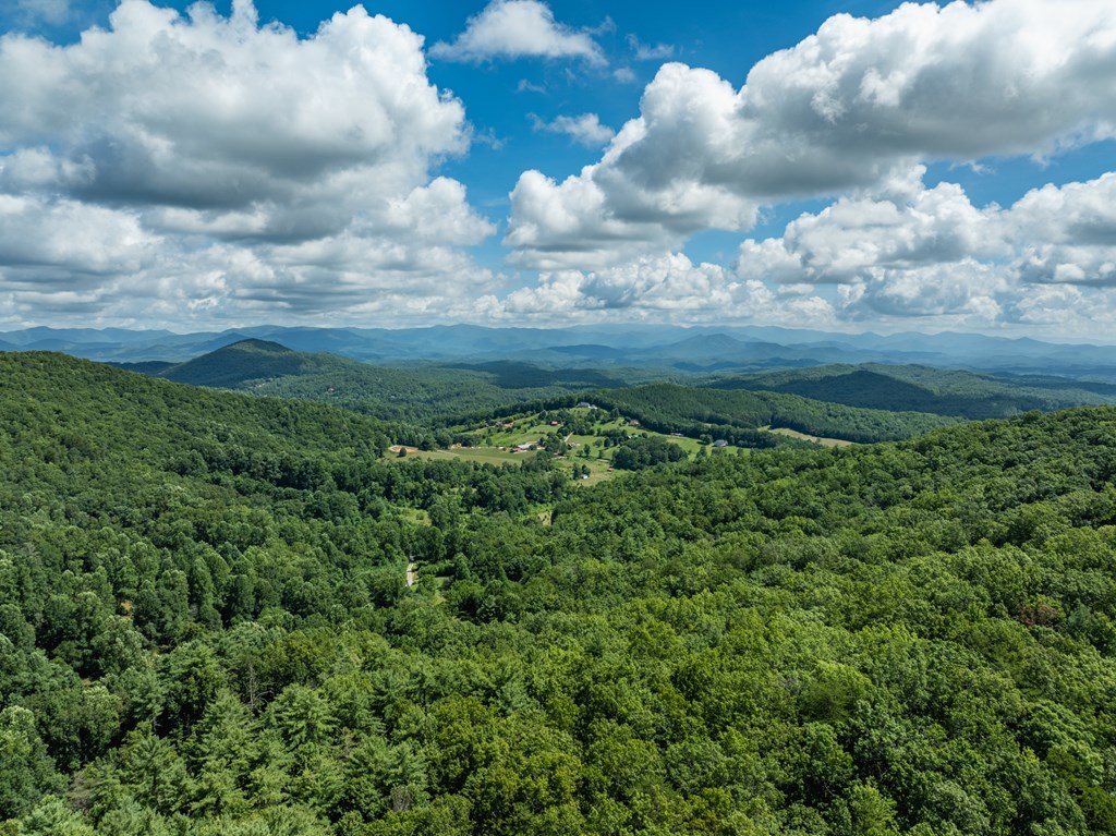 2039 Crowe Road Murphy, NC 28906 - Photo 33 of 36