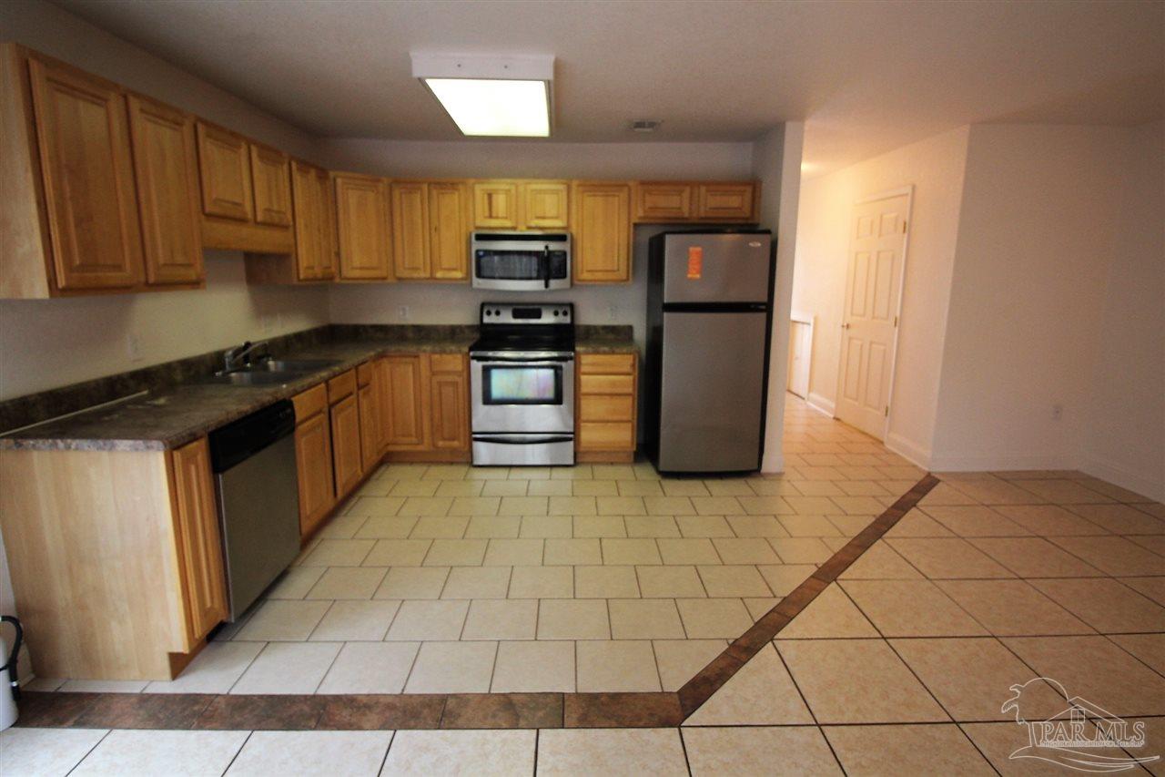 6250 Hamilton Bridge Road, Unit A Milton, FL 32570 - Photo 2 of 12