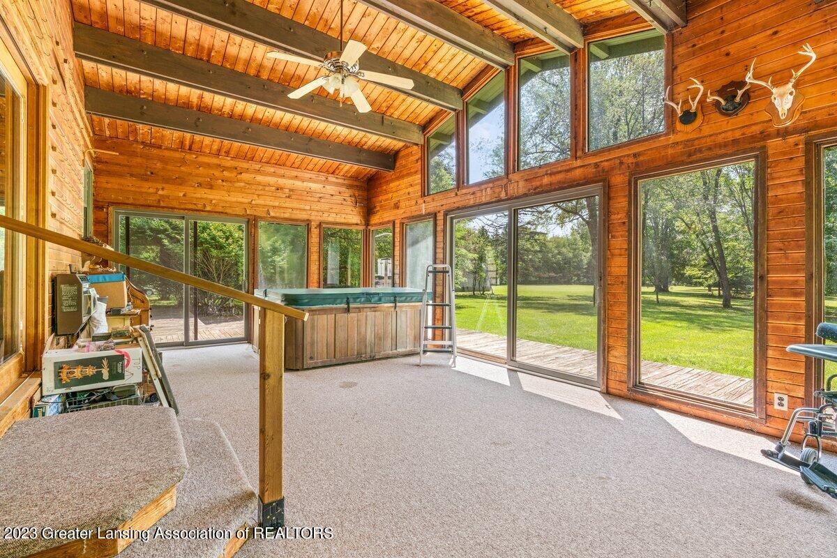175 Shoesmith Road Haslett, MI 48840 - Photo 11 of 45 4 Seasons Room