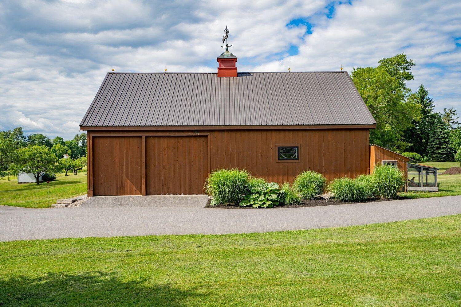 158 Alewive Road Kennebunk, ME 04043 - Photo 4 of 52 1500x100043