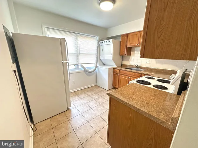 $1,750 | 4254 Buckman Road, Unit 5, Alexandria, VA 22309