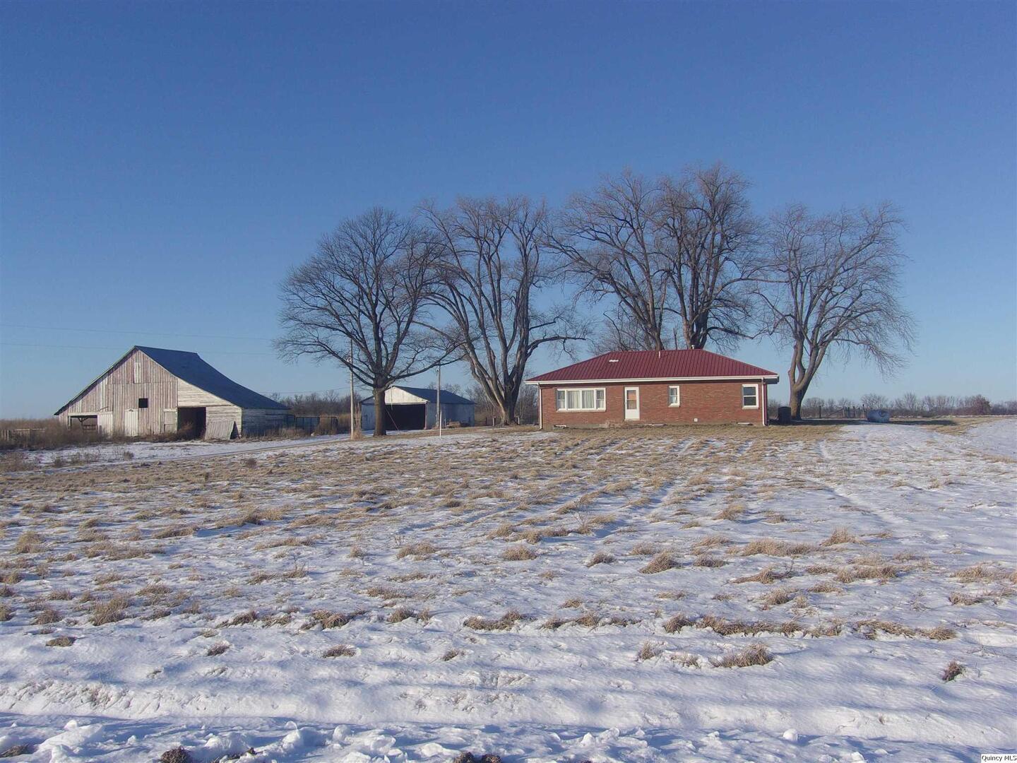 2155 North 2450th Avenue Camp Point, IL 62320 - Photo 2 of 36