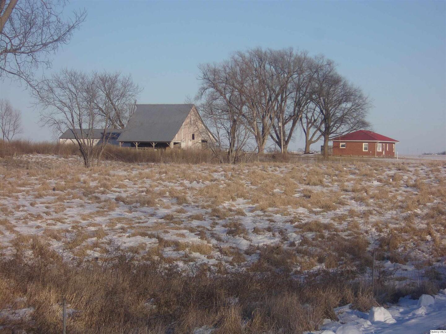 2155 North 2450th Avenue Camp Point, IL 62320 - Photo 3 of 36