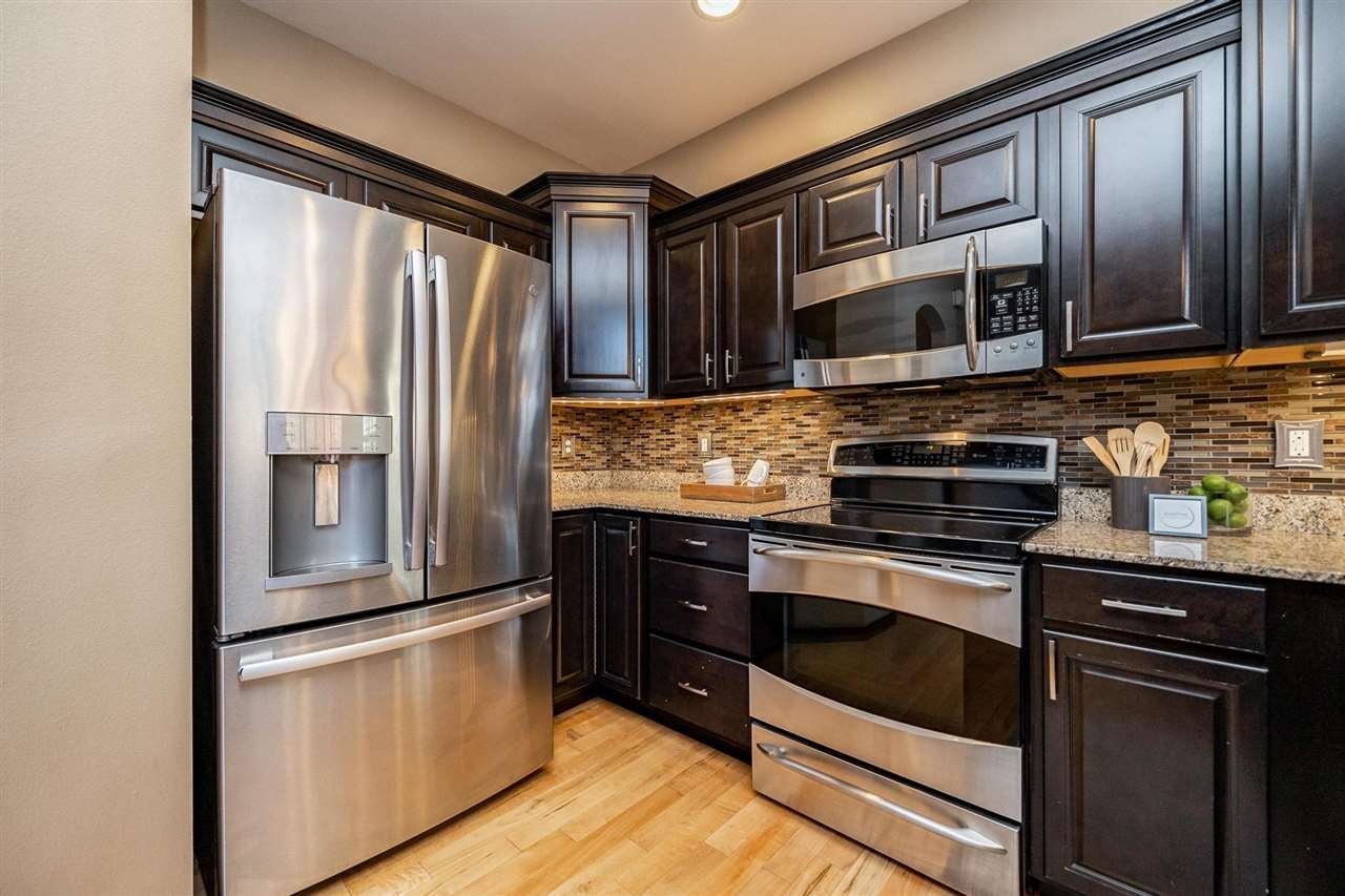 764 Mission Point Road Iowa City, IA 52245 - Photo 11 of 40 Gallery Image 11