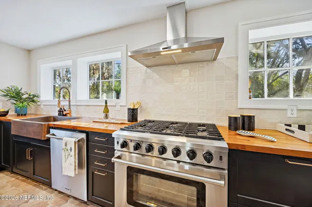 $649,995 | 1150 Willow Branch Avenue, Jacksonville, FL 32205