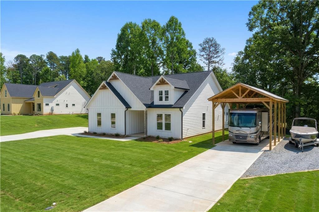 4835 Price Road Gainesville, GA 30506 - Photo 3 of 13