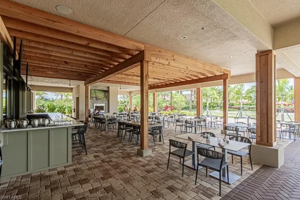 $2,500 | 9378 Pocida Court, Unit 202, Naples, FL 34119