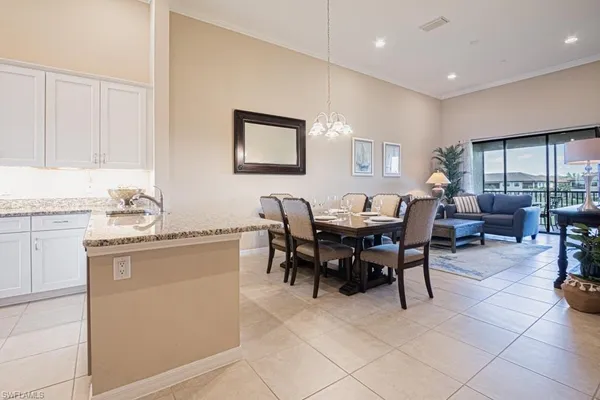 $2,500 | 9378 Pocida Court, Unit 202, Naples, FL 34119