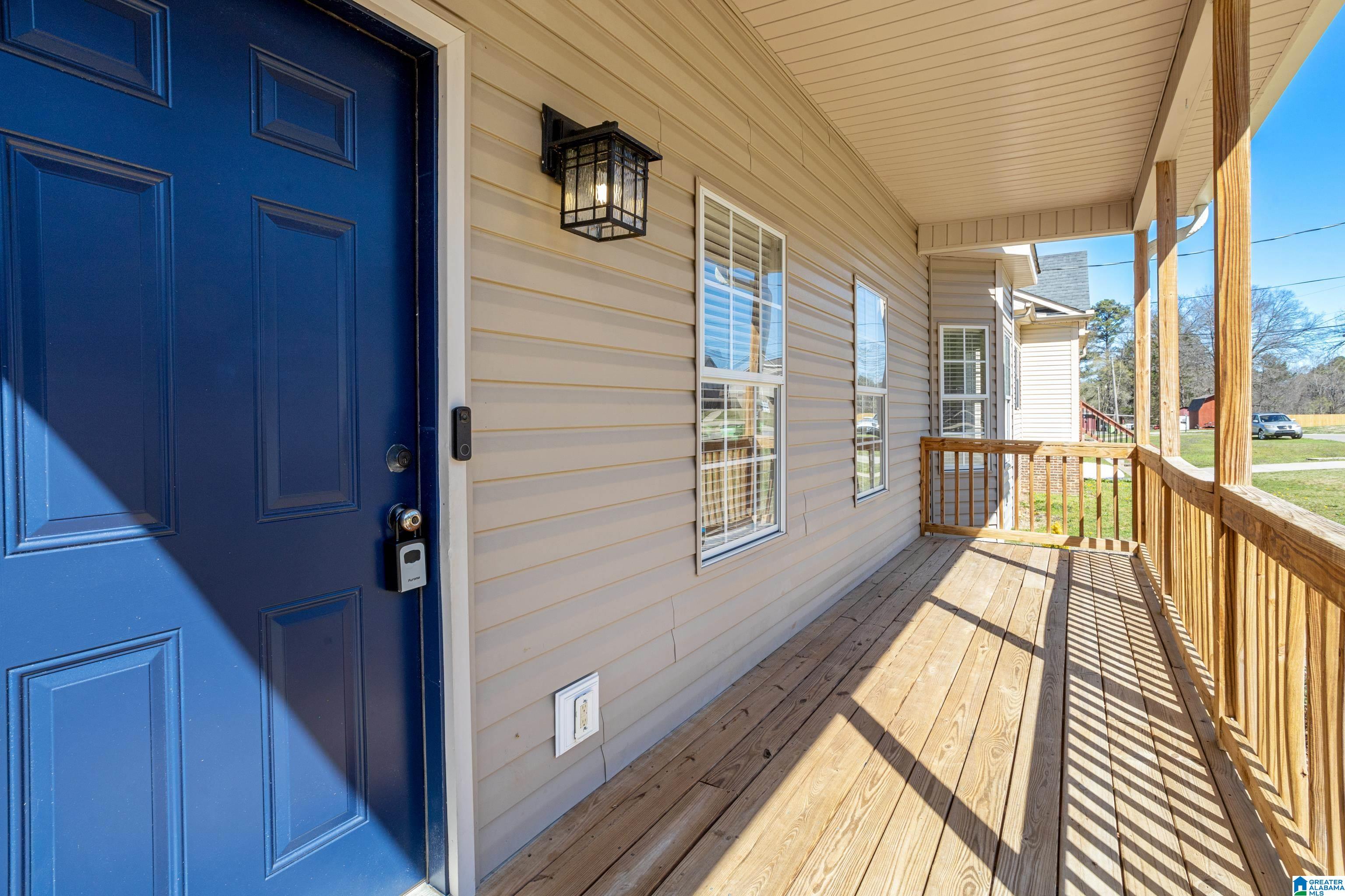 216 Walnut Street Leeds, AL 35094 - Photo 3 of 41