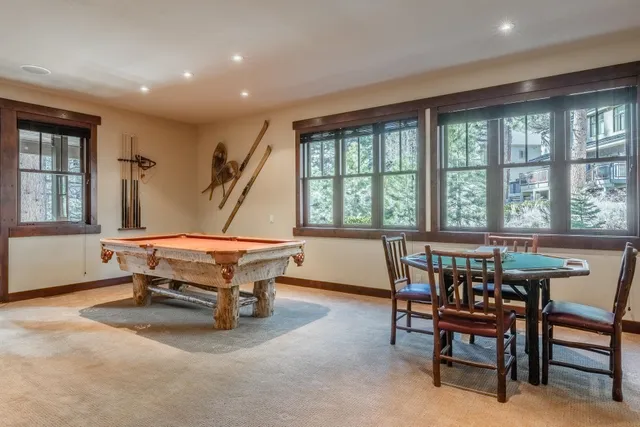 $2,999,999 | 625 Majestic Pines Drive, Unit 34, Mammoth Lakes, CA 93546