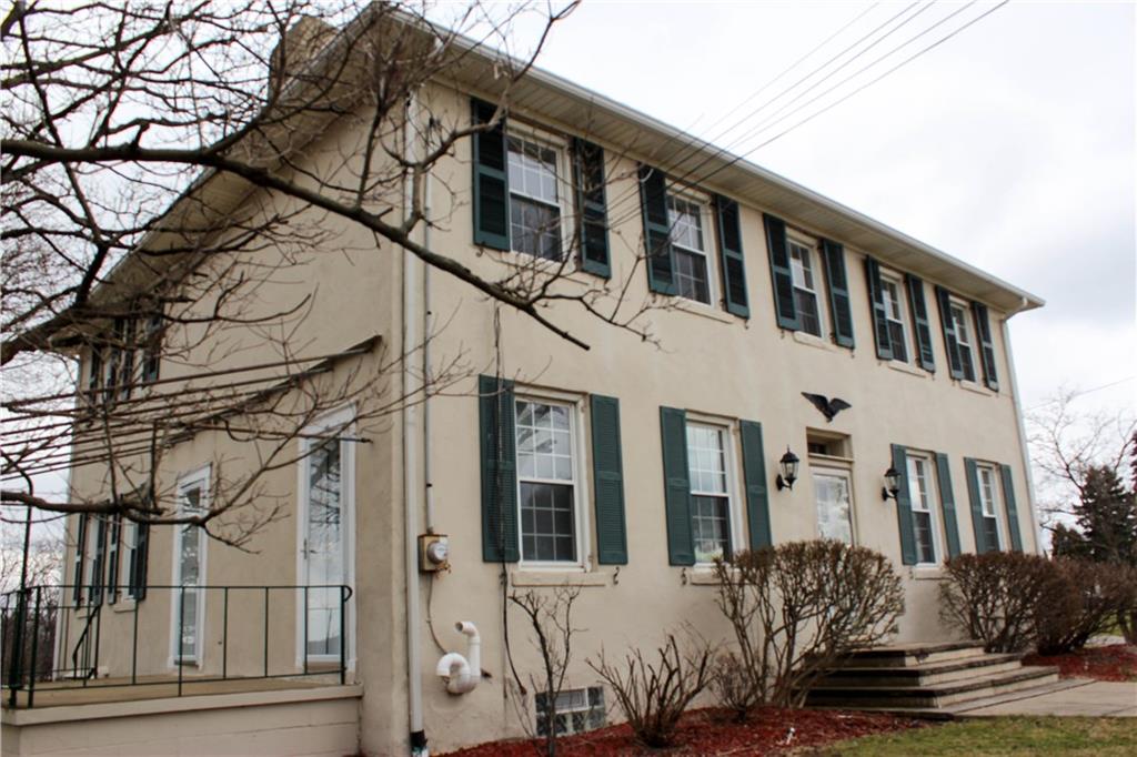2785 Beaver Grade Road Coraopolis, PA 15108 - Photo 1 of 24 Gallery Image 1