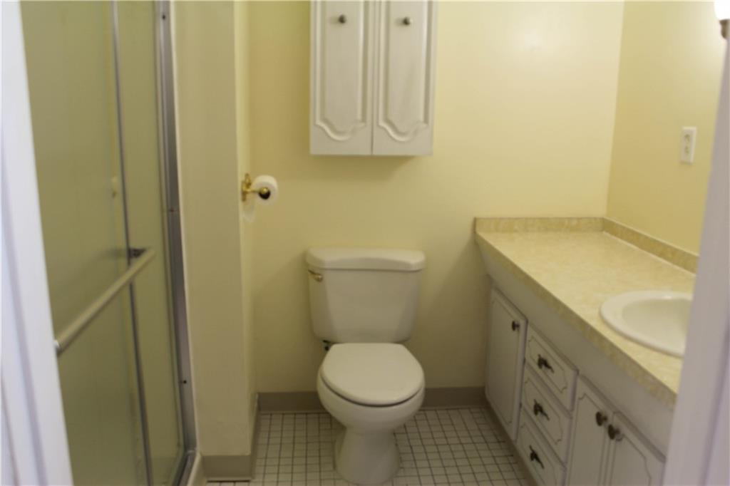 2785 Beaver Grade Road Coraopolis, PA 15108 - Photo 15 of 24 Gallery Image 15