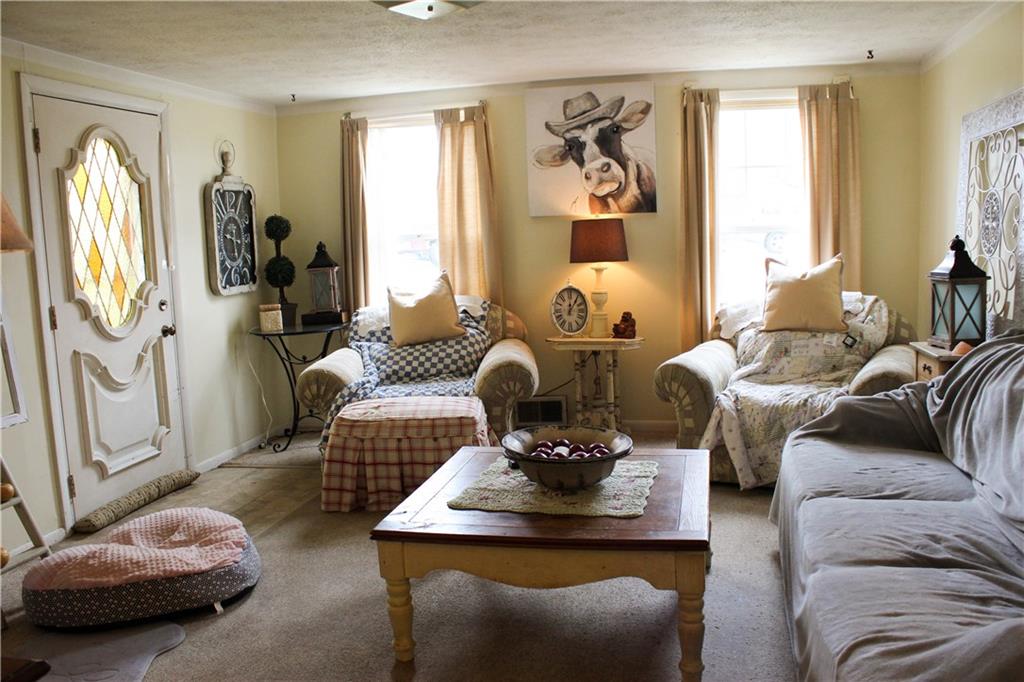 2785 Beaver Grade Road Coraopolis, PA 15108 - Photo 18 of 24 Gallery Image 18