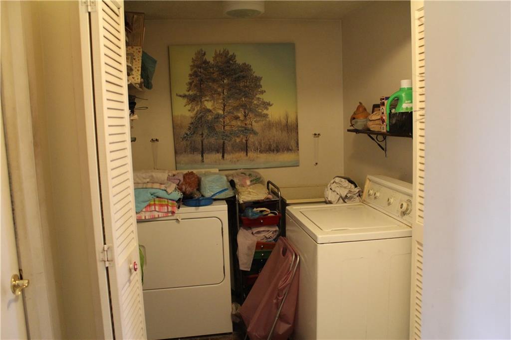 2785 Beaver Grade Road Coraopolis, PA 15108 - Photo 20 of 24 Gallery Image 20
