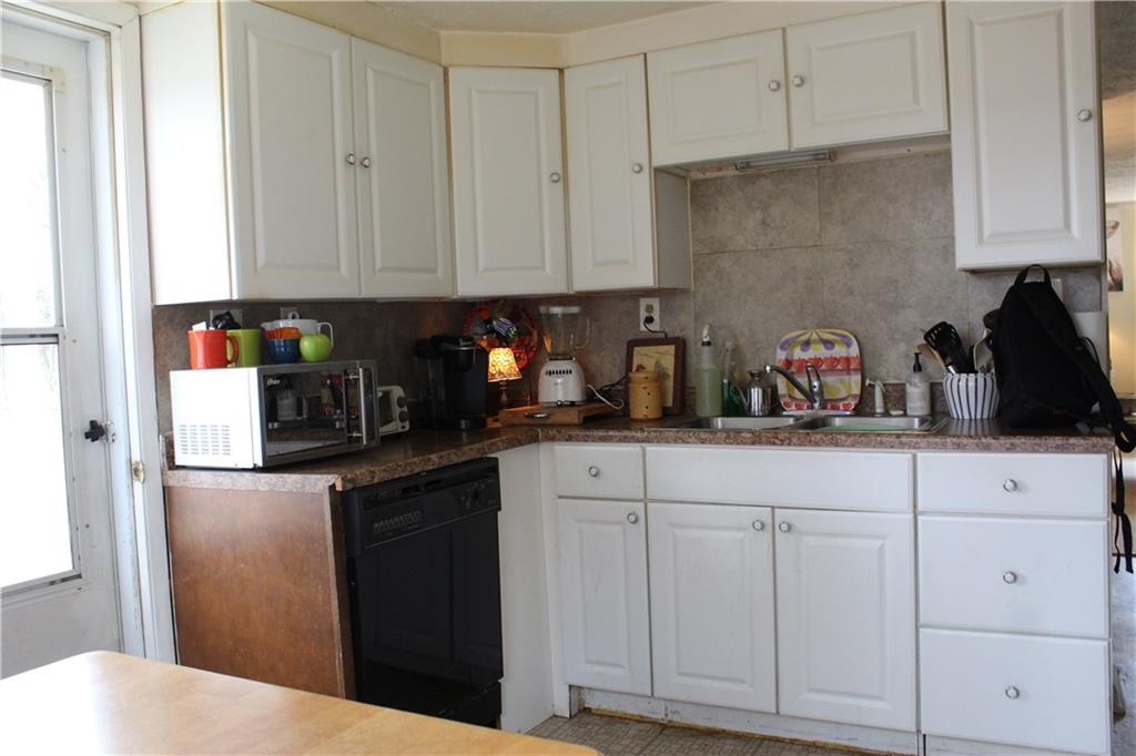 2785 Beaver Grade Road Coraopolis, PA 15108 - Photo 22 of 24 Gallery Image 22