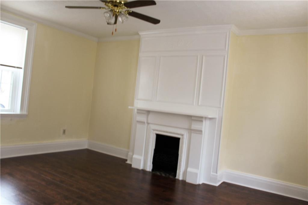 2785 Beaver Grade Road Coraopolis, PA 15108 - Photo 8 of 24 Gallery Image 8