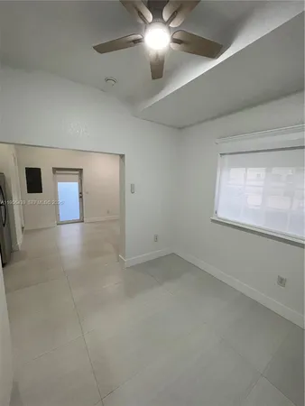 $1,550 | 12715 Northwest 7th Street, Miami, FL 33172