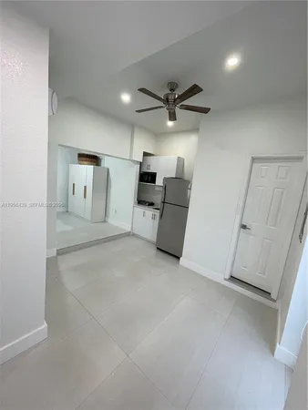 $1,550 | 12715 Northwest 7th Street, Miami, FL 33172
