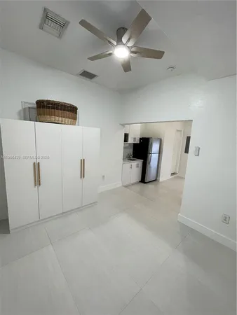 $1,550 | 12715 Northwest 7th Street, Miami, FL 33172