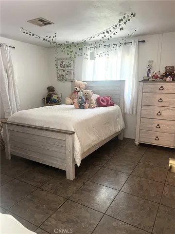 $150,000 | 901 South 6th Avenue, Unit 205, La Puente, CA 91745