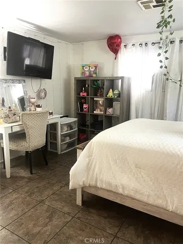 $150,000 | 901 South 6th Avenue, Unit 205, La Puente, CA 91745