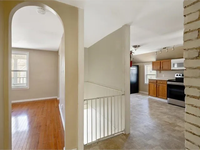 $255,000 | 92 West Street, Unit B, Winooski, VT 05404