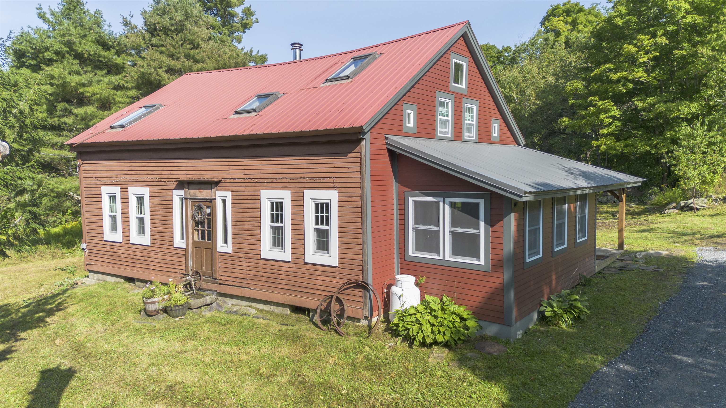 574 Higley Hill Road Wilmington, VT 05363 - Photo 12 of 32 Gallery Image 12