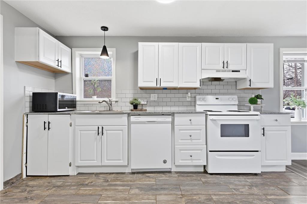 6713 South Elm Street Pleasant Valley, MO 64068 - Photo 13 of 25