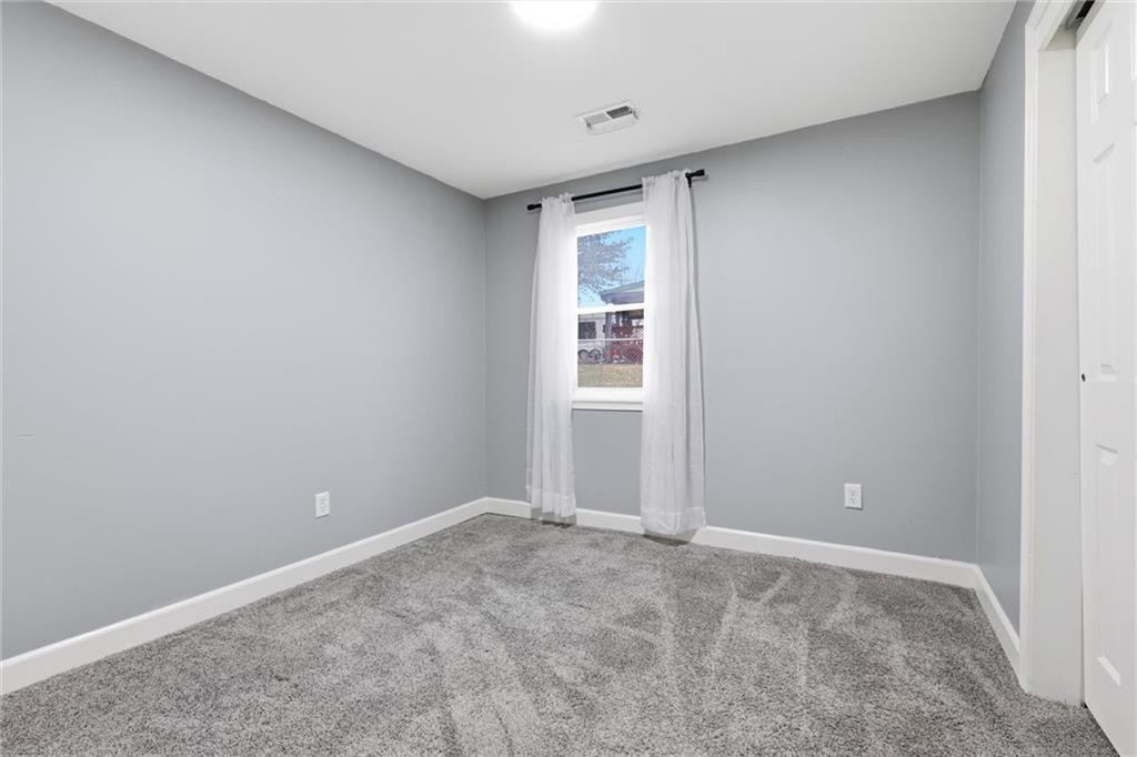 6713 South Elm Street Pleasant Valley, MO 64068 - Photo 18 of 25