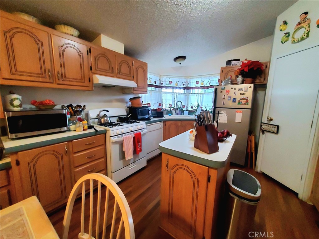 20401 Soledad Canyon Road, Unit 114 Canyon Country, CA 91351 - Photo 11 of 20