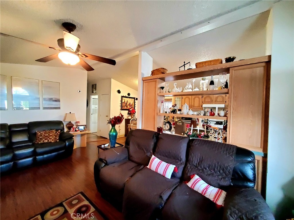 20401 Soledad Canyon Road, Unit 114 Canyon Country, CA 91351 - Photo 7 of 20